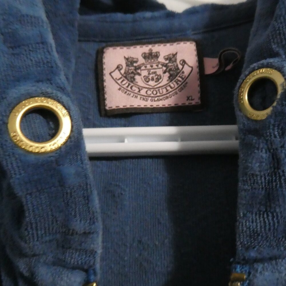 JUICY COUTURE | xl, extra large | Zip-Up Velour JC All Over Design Hooded Jacket - Picture 10 of 16